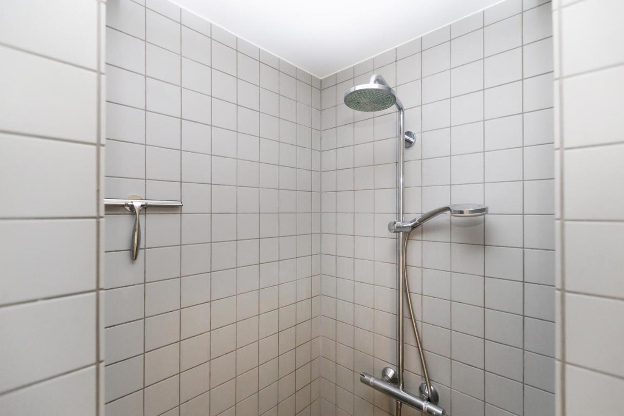 Lys 3 Vaerelses Lejlighed Med 26 M2 Sydvendt Altan Aarhus Exterior photo