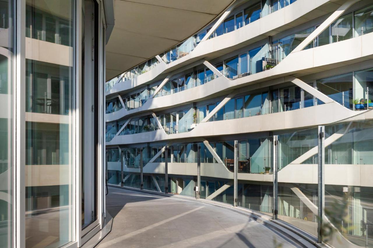 Lys 3 Vaerelses Lejlighed Med 26 M2 Sydvendt Altan Aarhus Exterior photo